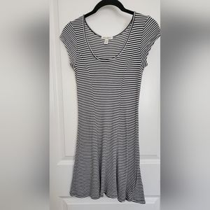Billabong tshirt dress, Small Petite, Black/White stripes